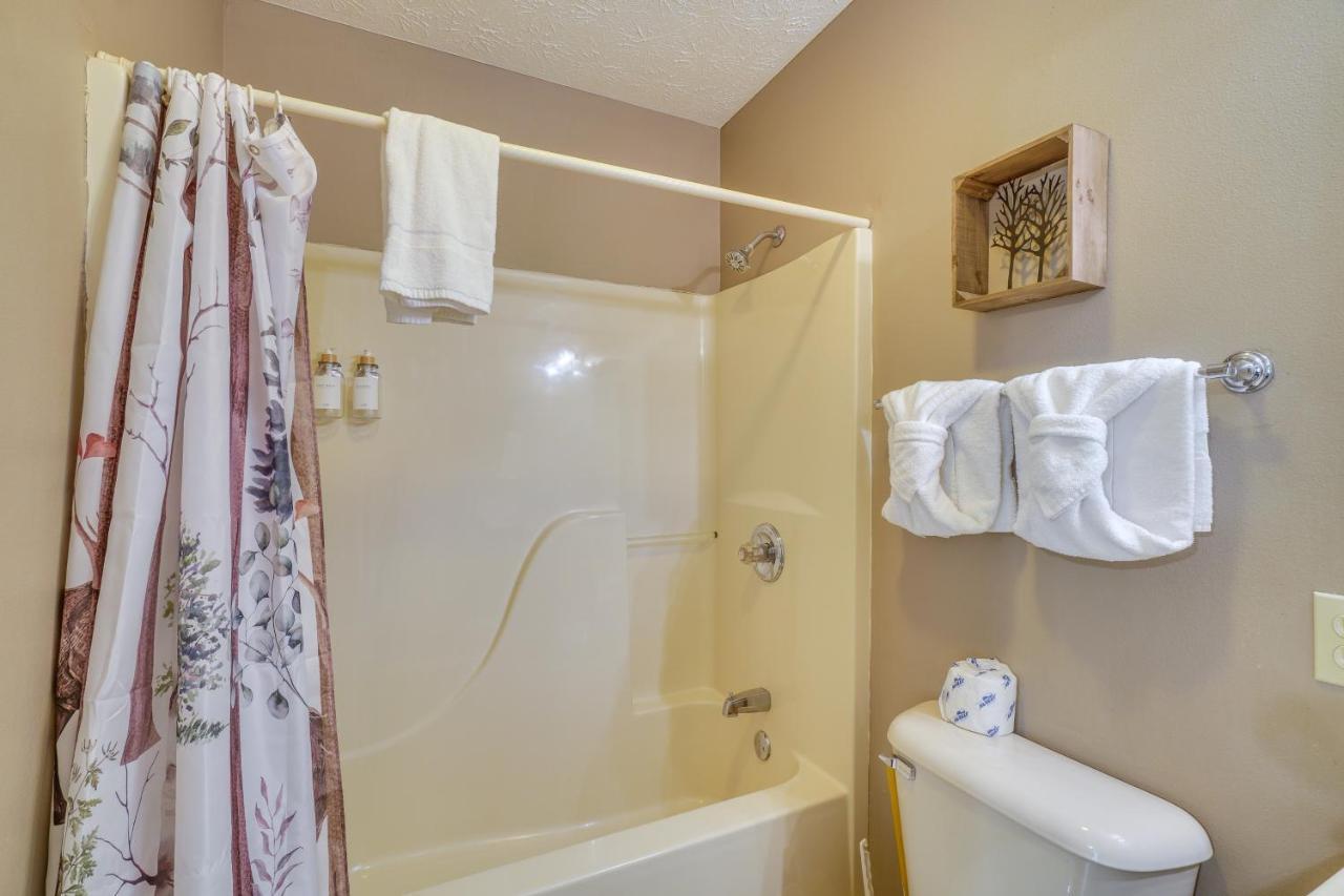 Gatlinburg Vacation Rental Balcony With Hot Tub! Buitenkant foto